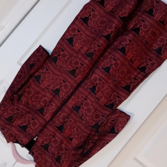 Vintage brocade dress - Picture 3 of 3